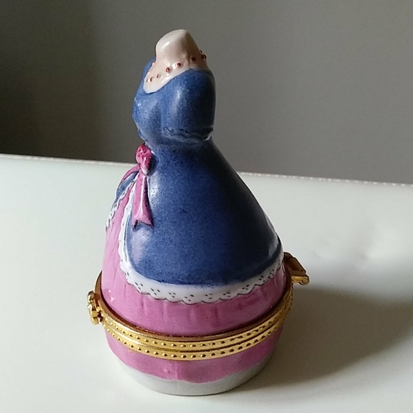 Vintage Victorian style ring box - Picture 5 of 5